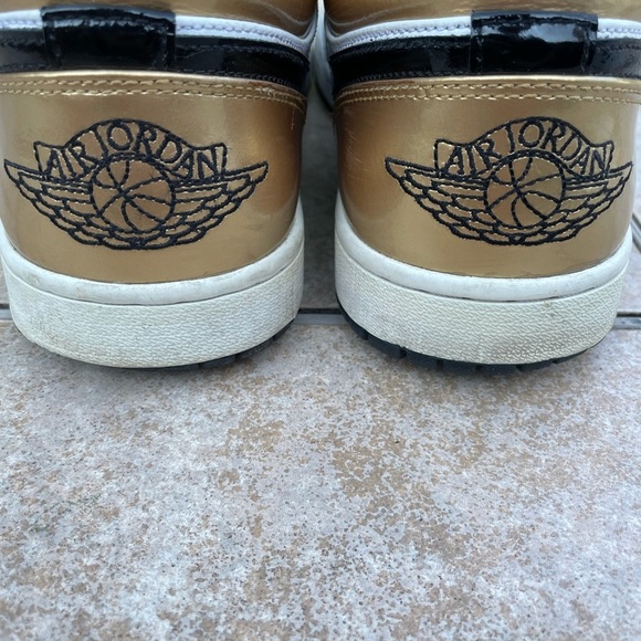 Men’s Air Jordan 1 Low Gold Toe CQ9447 main image 8